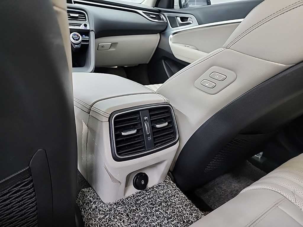 Genesis G70 2020 Blanco - Importación desde Corea - HF Imports Iquique - Foto 13
