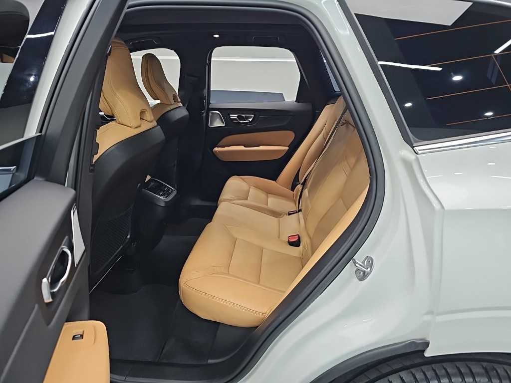 Volvo XC60 - Vista 12