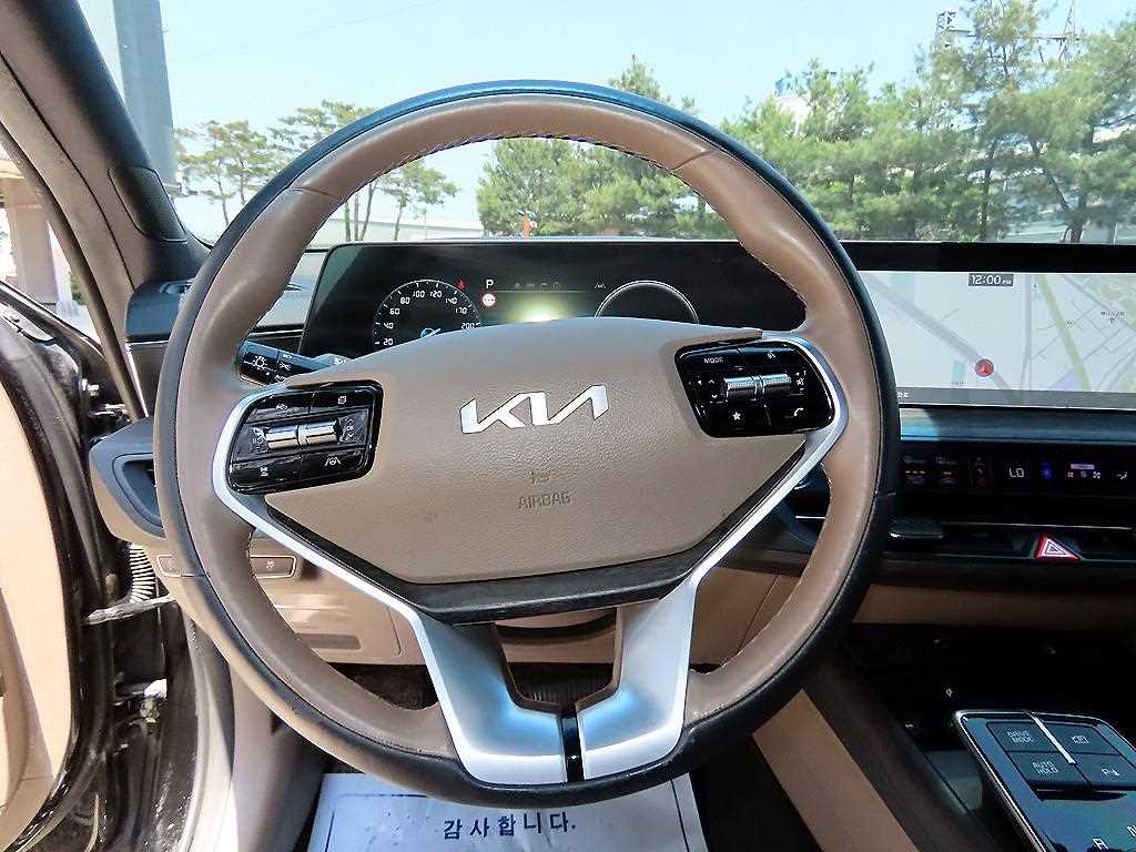 KIA K8 - Vista 8