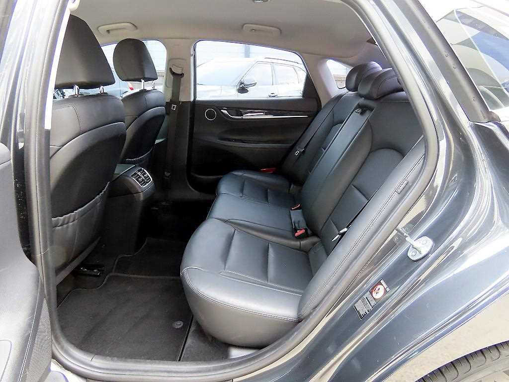 HYUNDAI Grandeur - Vista 6