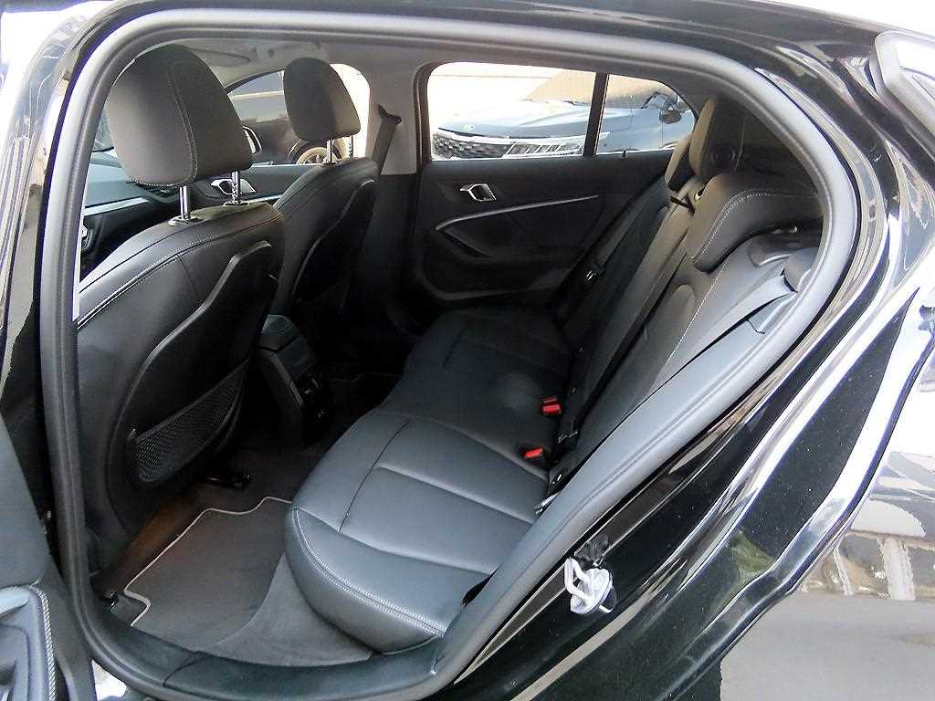 BMW 1 series - Vista 6
