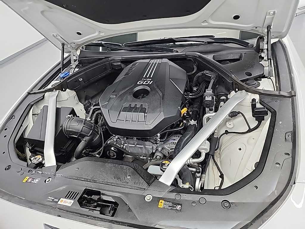 Genesis G70 - Vista 5