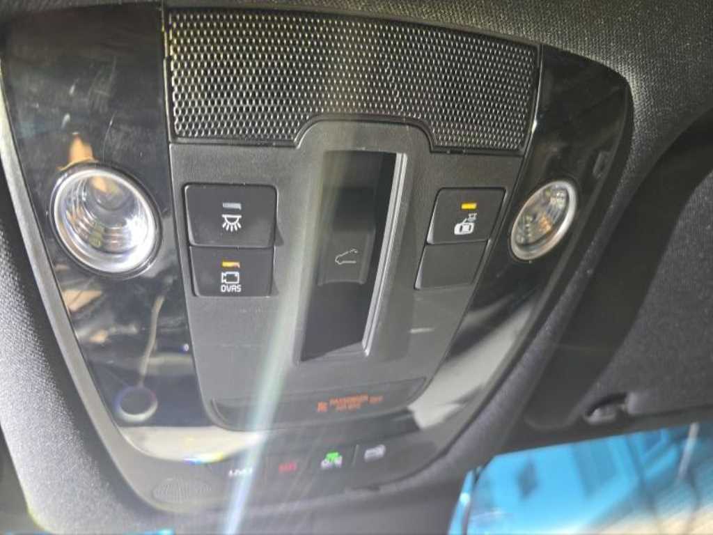 Chevrolet Trax 2022 Negro - Importación desde Corea - HF Imports Iquique - Foto 15