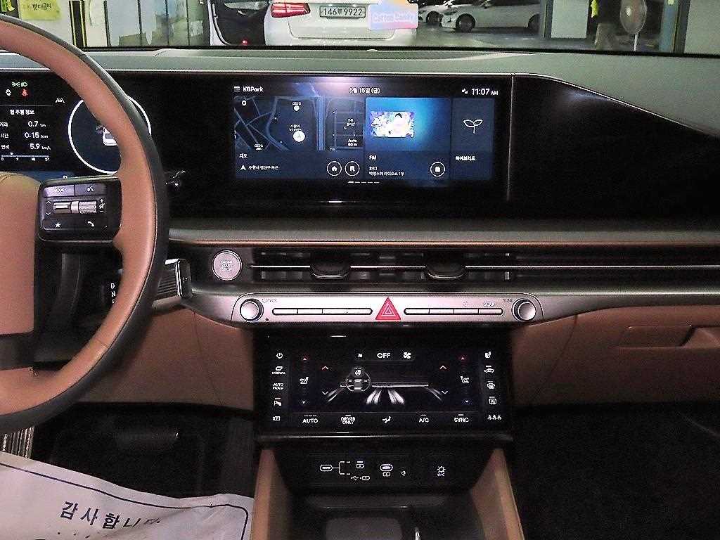 HYUNDAI Grandeur - Vista 11