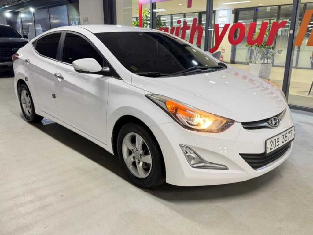 HYUNDAI Avante 2015 Blanco - Importación desde Corea - HF Imports Iquique - Foto 1