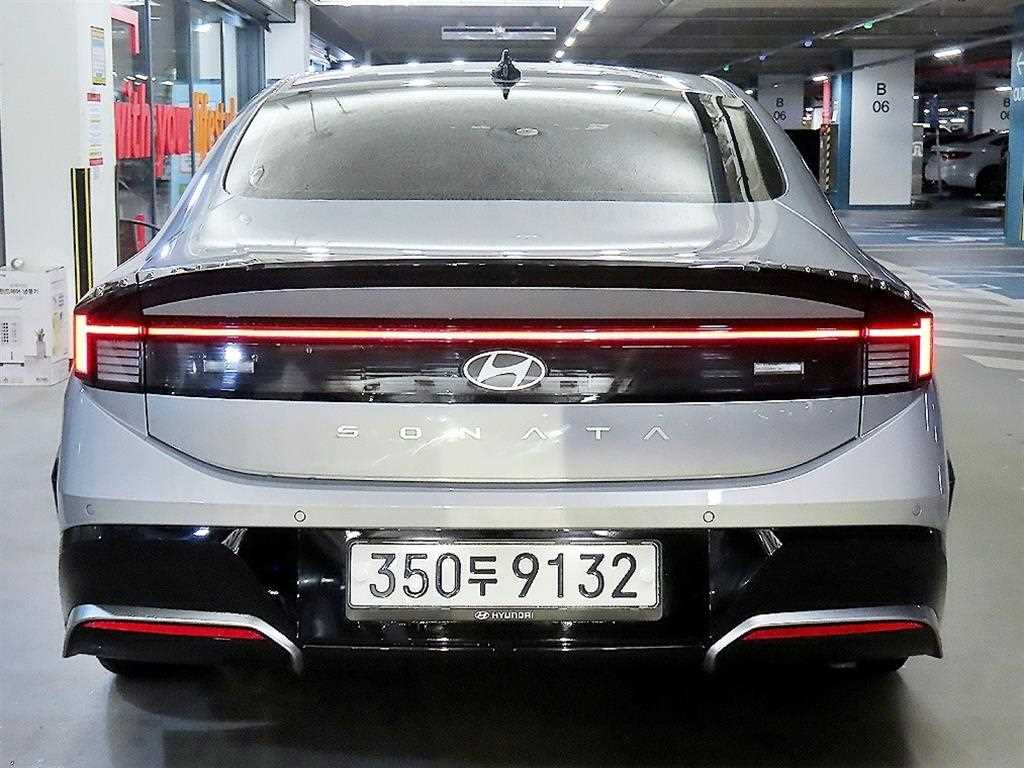 HYUNDAI Sonata - Vista 5