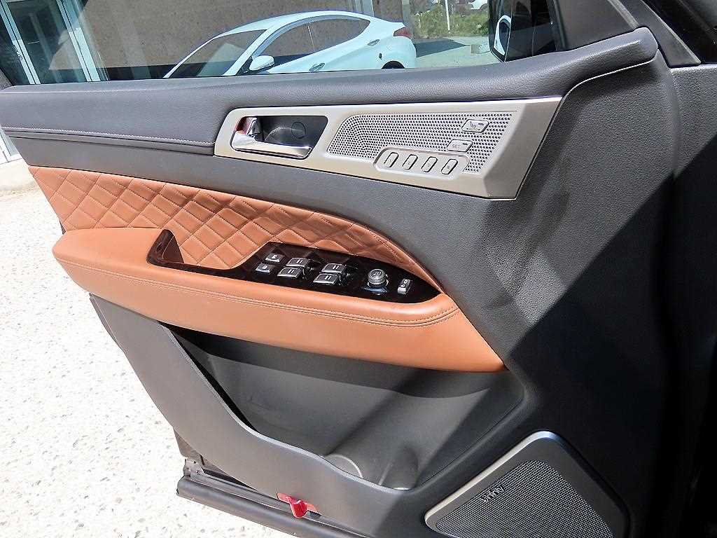 Ssangyong Rexton - Vista 11