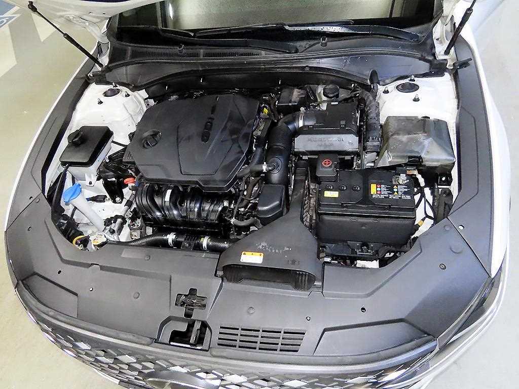 HYUNDAI Grandeur 2020 Blanco - Importación desde Corea - HF Imports Iquique - Foto 18