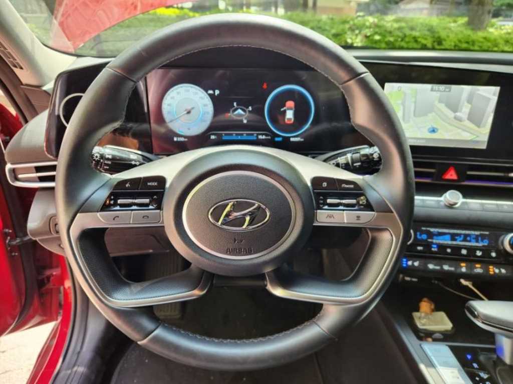 HYUNDAI Avante - Vista 8