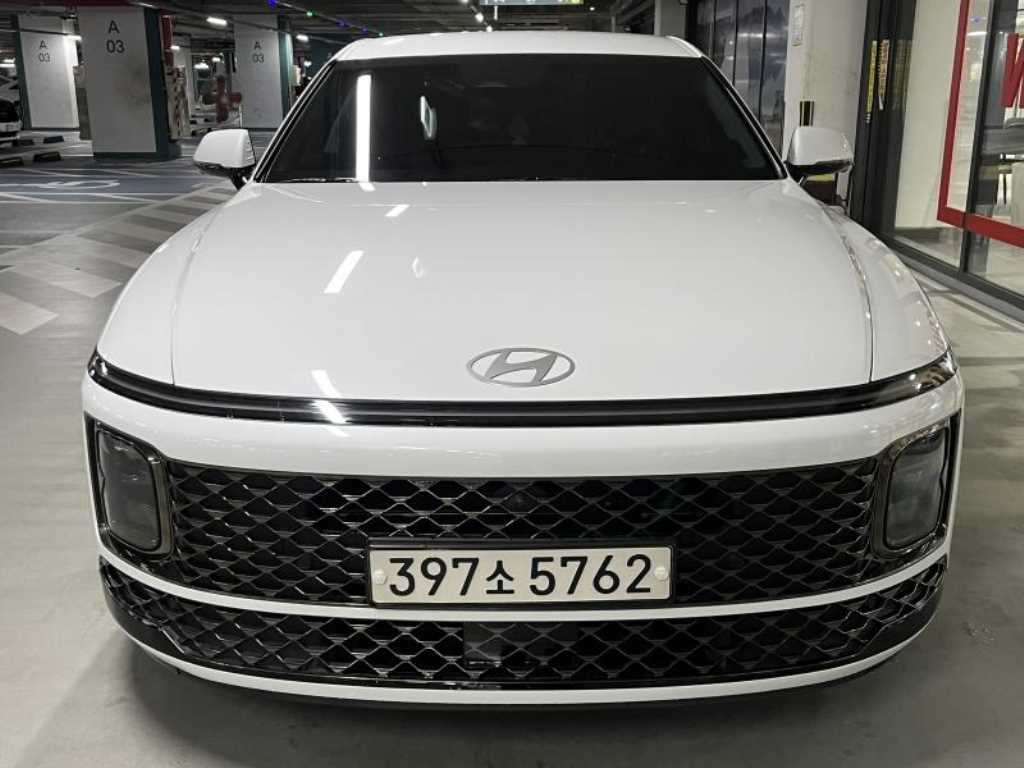 HYUNDAI Grandeur - Vista 3