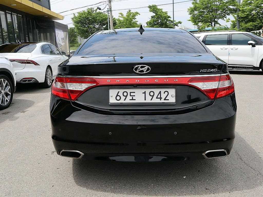 HYUNDAI Grandeur - Vista 4