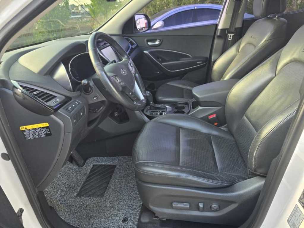HYUNDAI Santa Fe - Vista 11