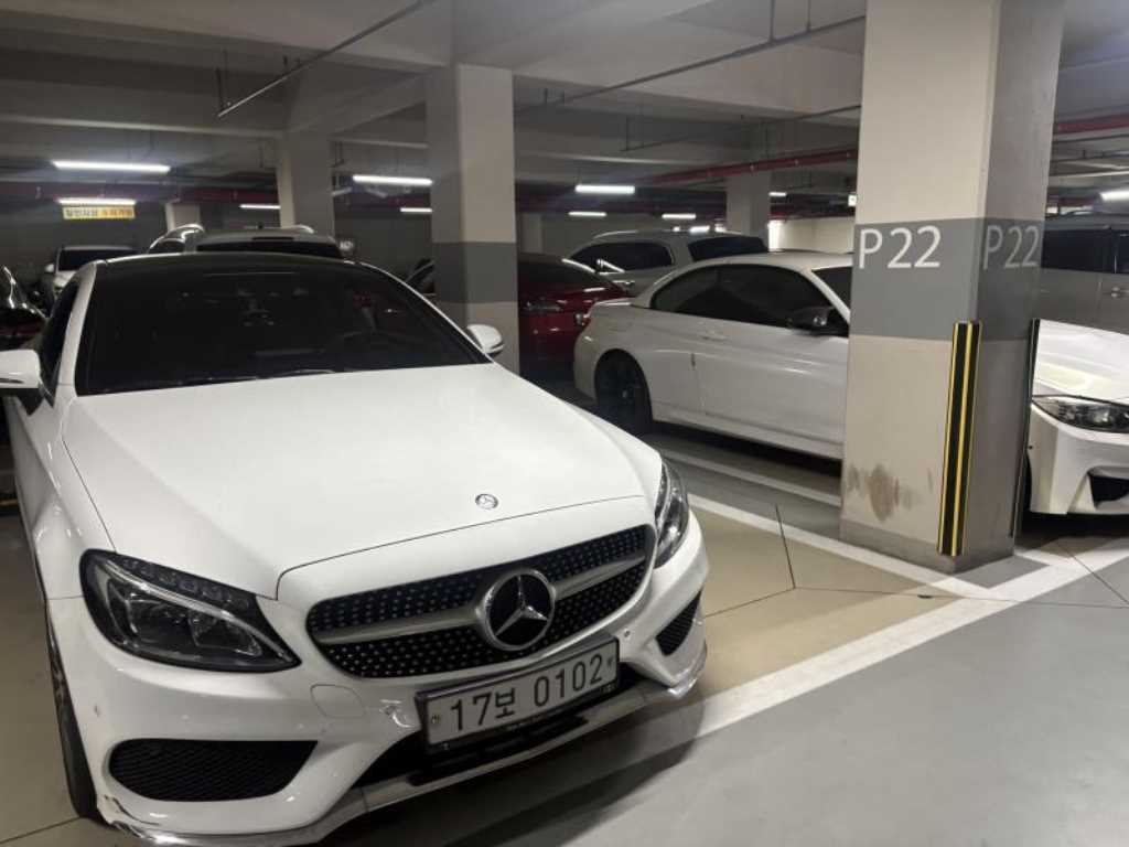 Mercedes Benz C Class 2016 Blanco - Importación desde Corea - HF Imports Iquique - Foto 1