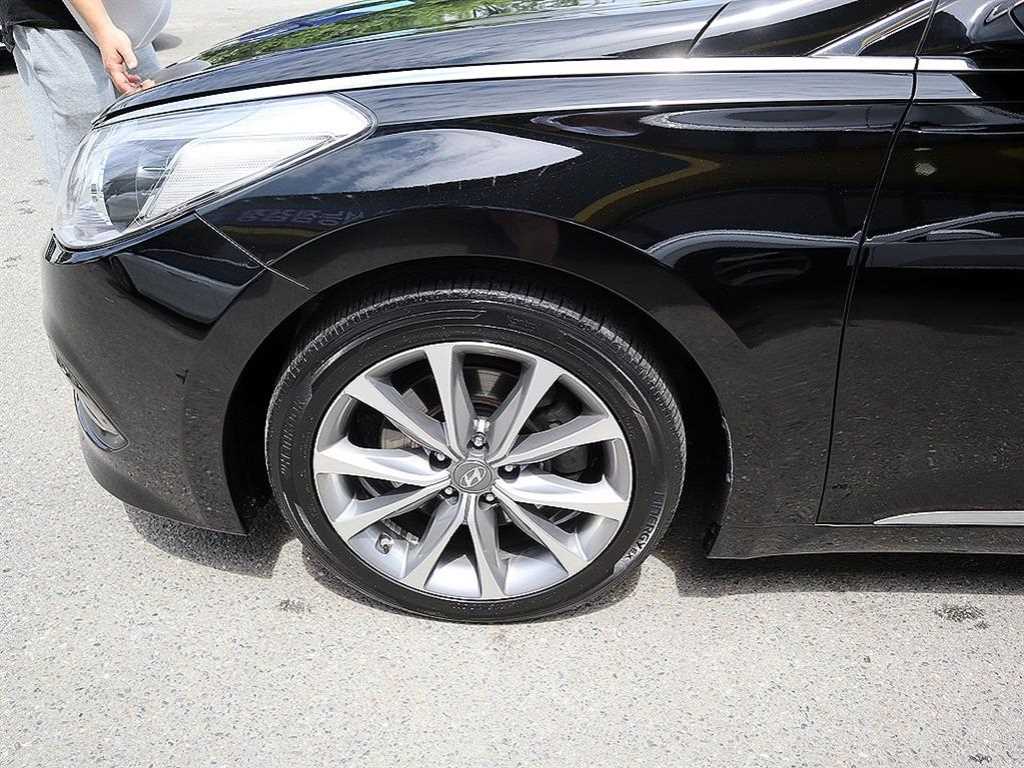 HYUNDAI Grandeur 2015 Negro - Importación desde Corea - HF Imports Iquique - Foto 18