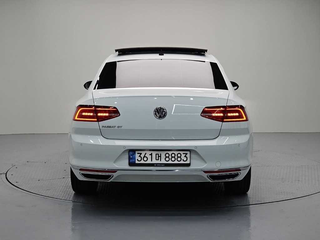 Volkswagen Passat - Vista 3