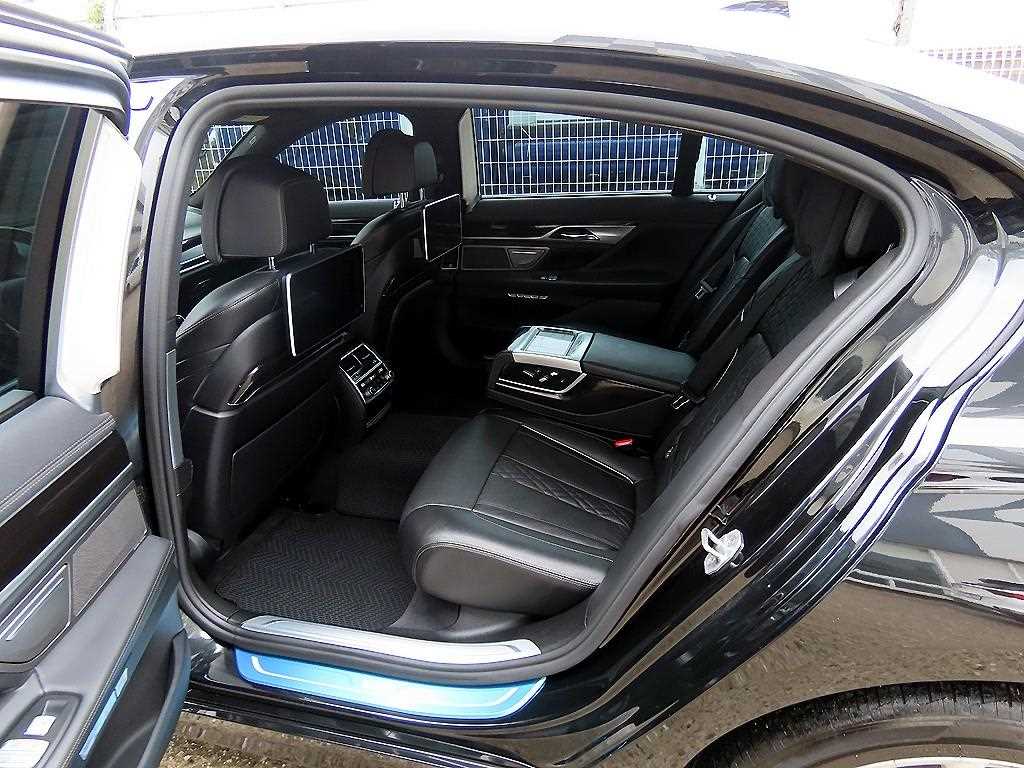 BMW 7 Series - Vista 6