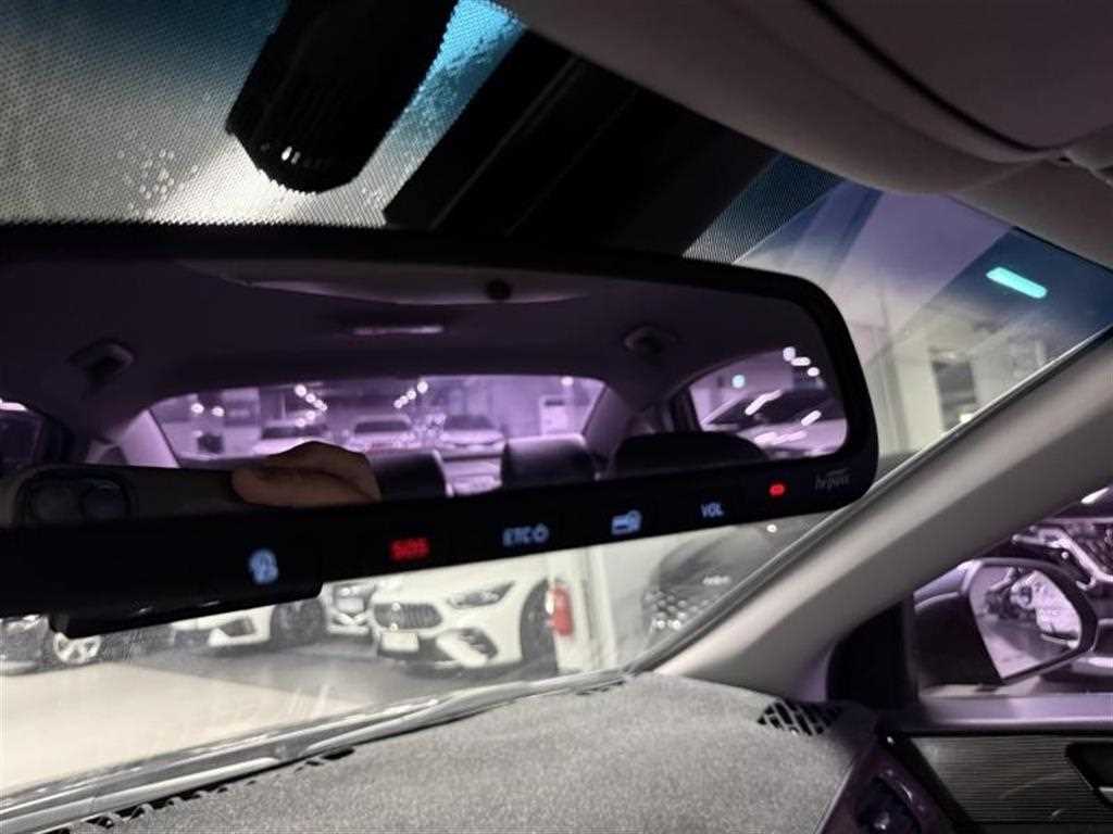 HYUNDAI Sonata - Vista 10