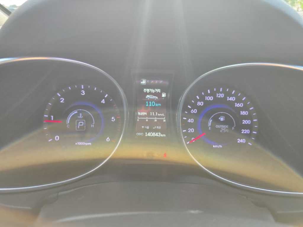 HYUNDAI Santa Fe - Vista 8