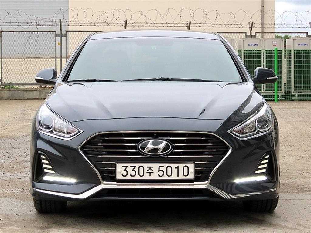 HYUNDAI Sonata 2019 Gris - Importación desde Corea - HF Imports Iquique - Foto 1
