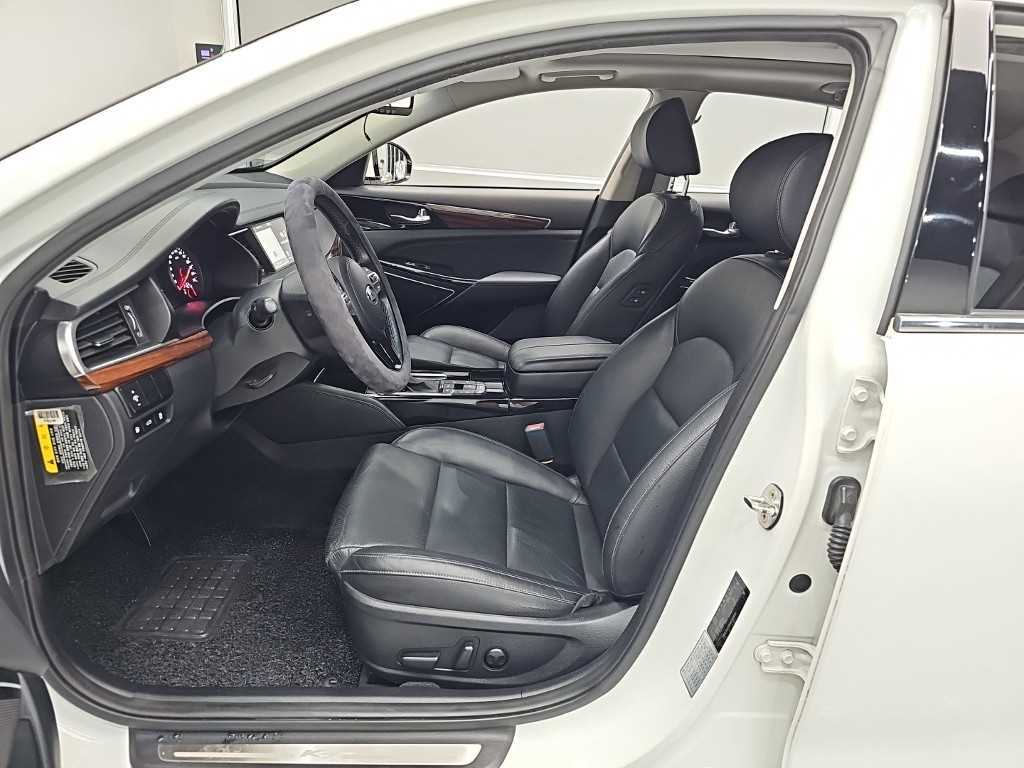 KIA K7 - Vista 11