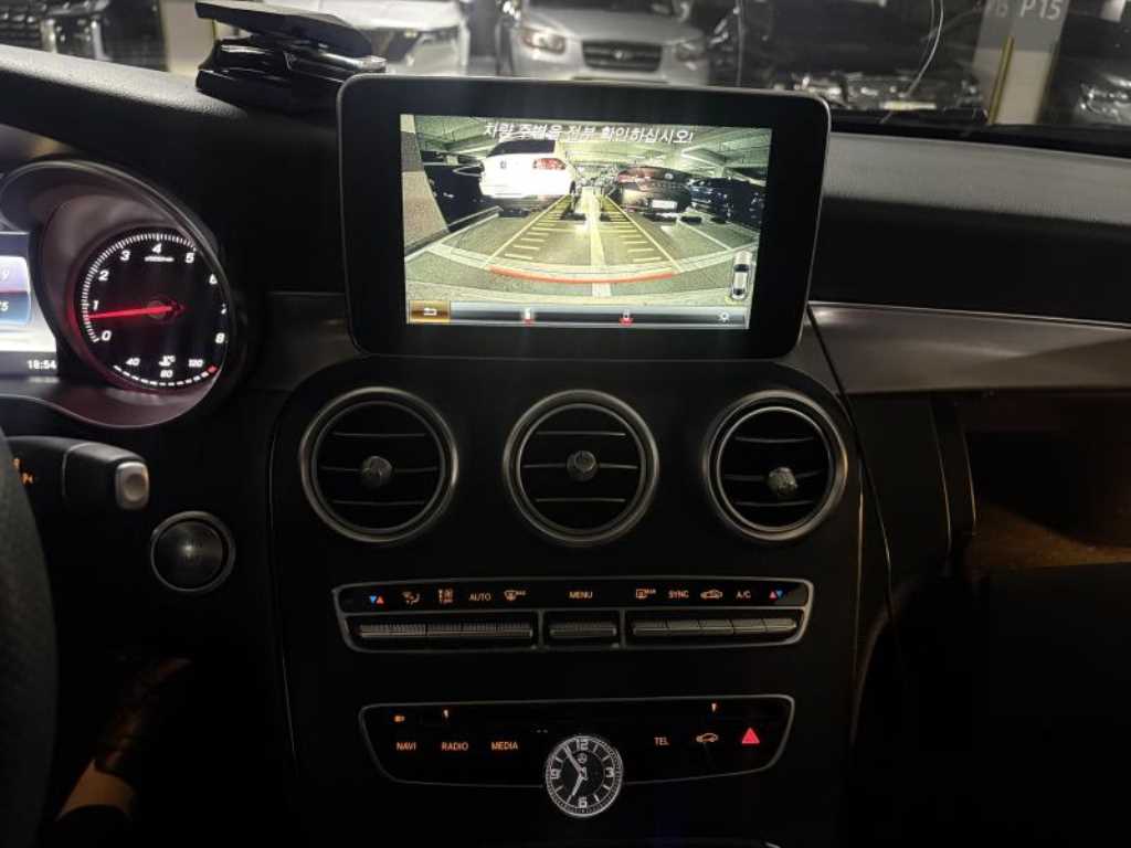 Mercedes Benz C Class 2016 Blanco - Importación desde Corea - HF Imports Iquique - Foto 13