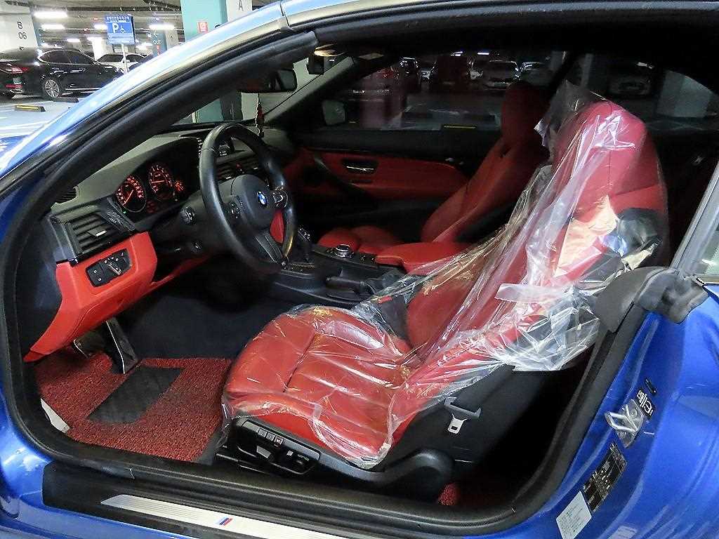 BMW 4 Series - Vista 9