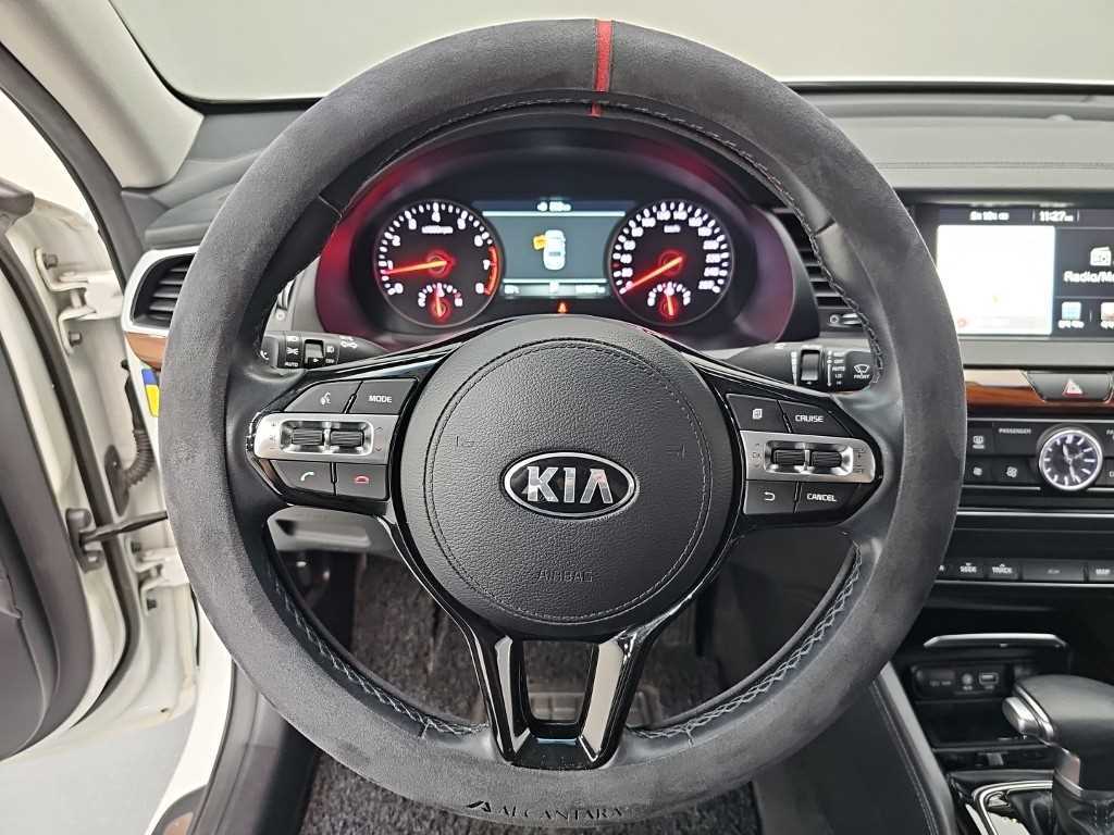KIA K7 - Vista 9