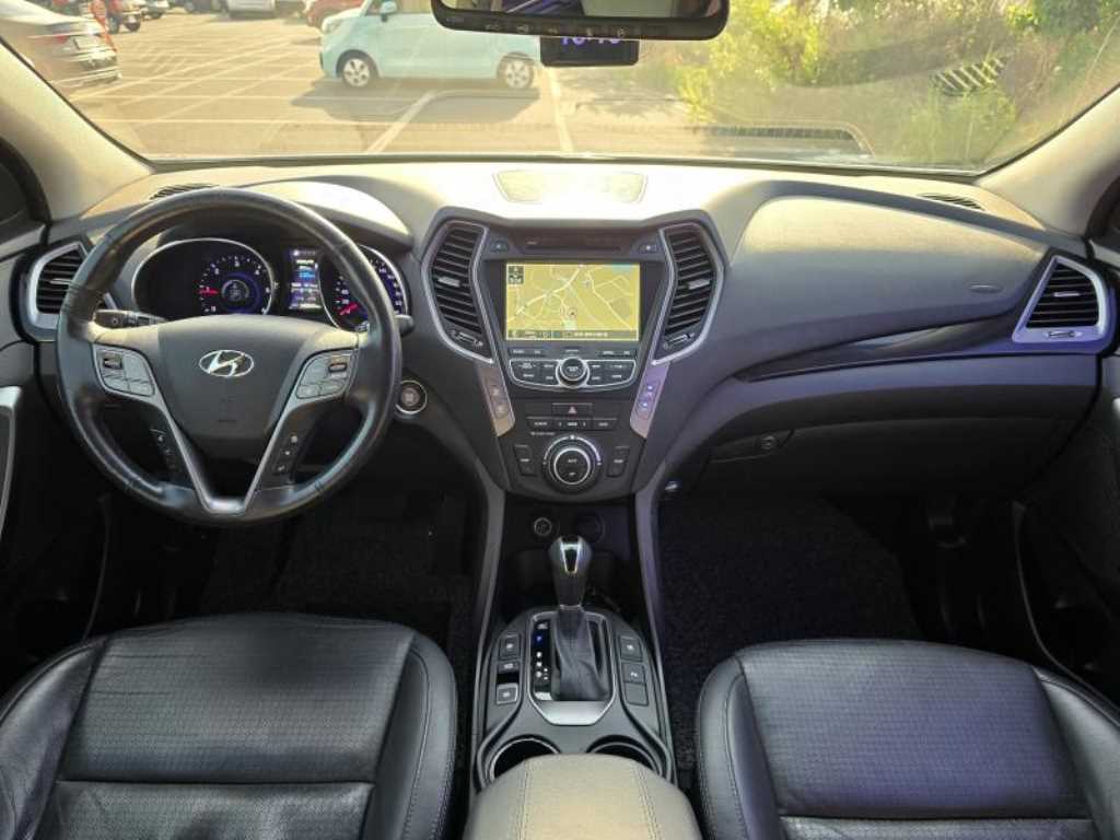 HYUNDAI Santa Fe - Vista 7