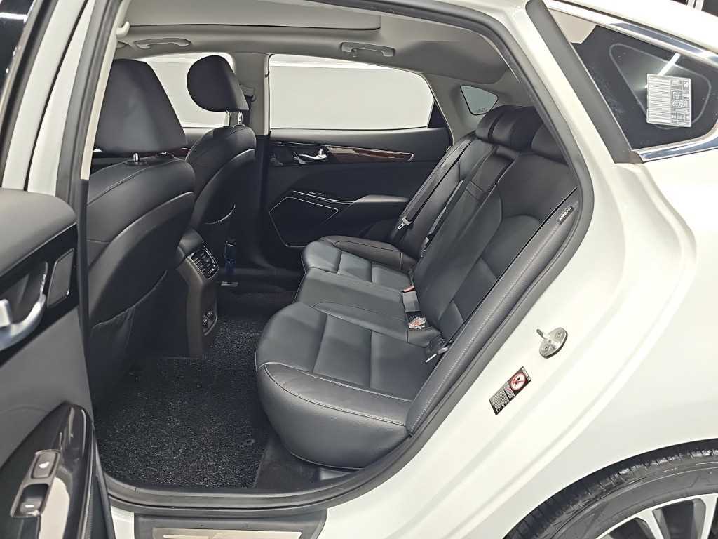 KIA K7 - Vista 12