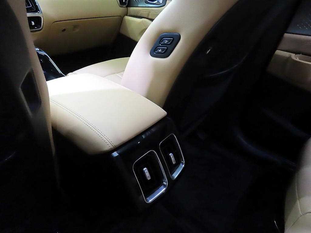 KIA Sorento 2022 Negro - Importación desde Corea - HF Imports Iquique - Foto 13