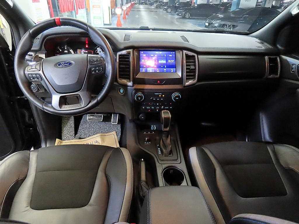 Ford Ranger - Vista 10