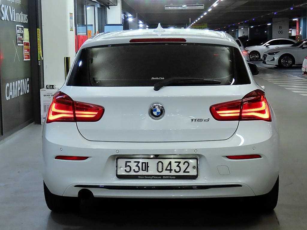 BMW 1 series - Vista 5