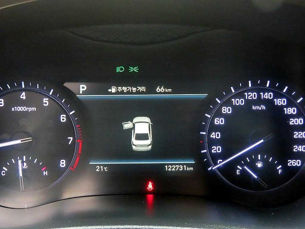 Genesis G80 - Vista 9