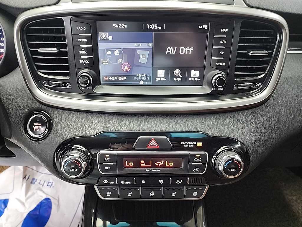 KIA Sorento - Vista 10
