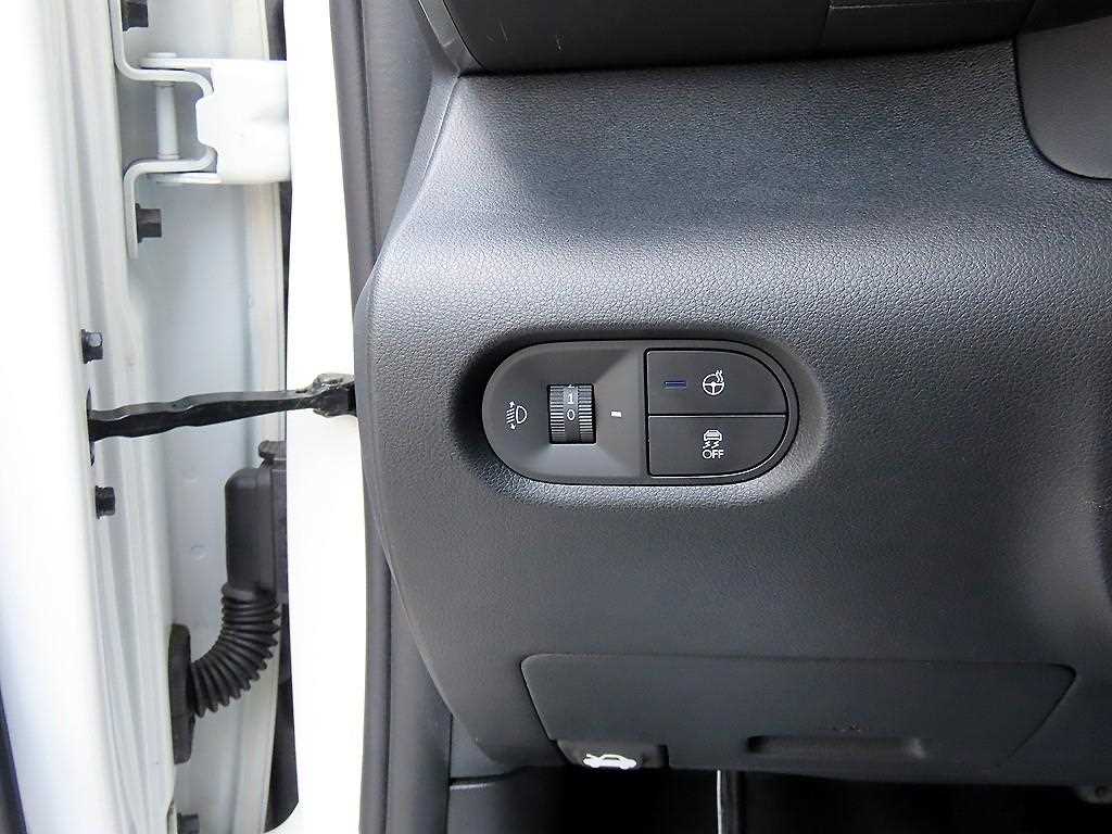 HYUNDAI Casper - Vista 12