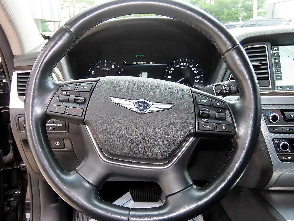 Genesis G80 - Vista 8