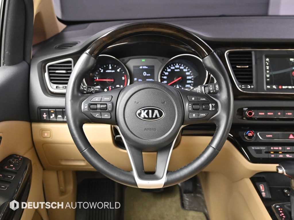 KIA Carnival 2019 Blanco - Importación desde Corea - HF Imports Iquique - Foto 13