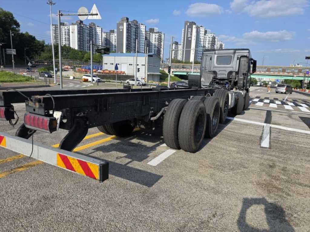 medium and large cargo Cargo - Vista 5