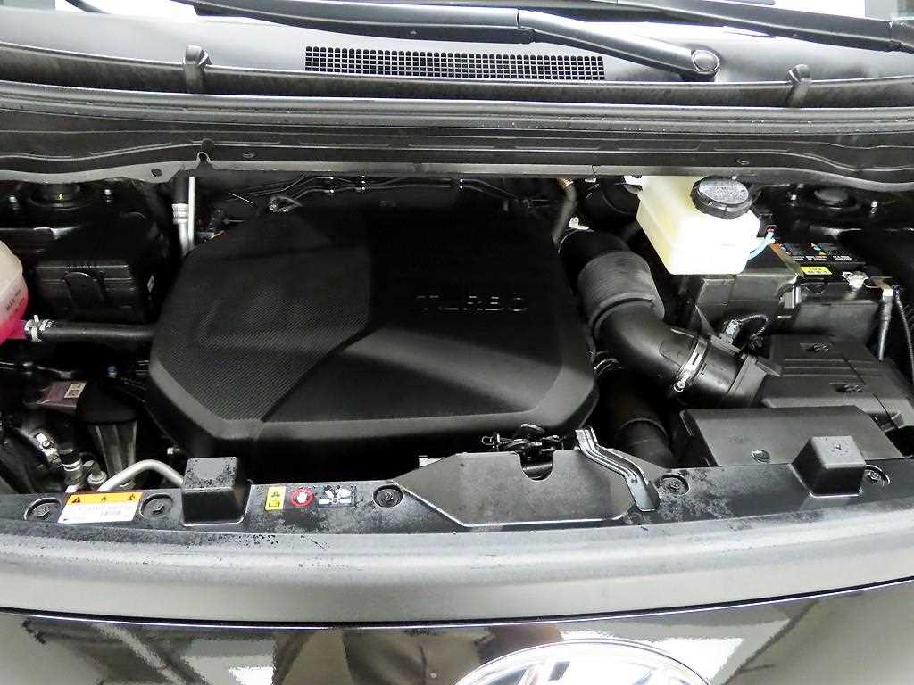 HYUNDAI Staria 2022 Negro - Importación desde Corea - HF Imports Iquique - Foto 20