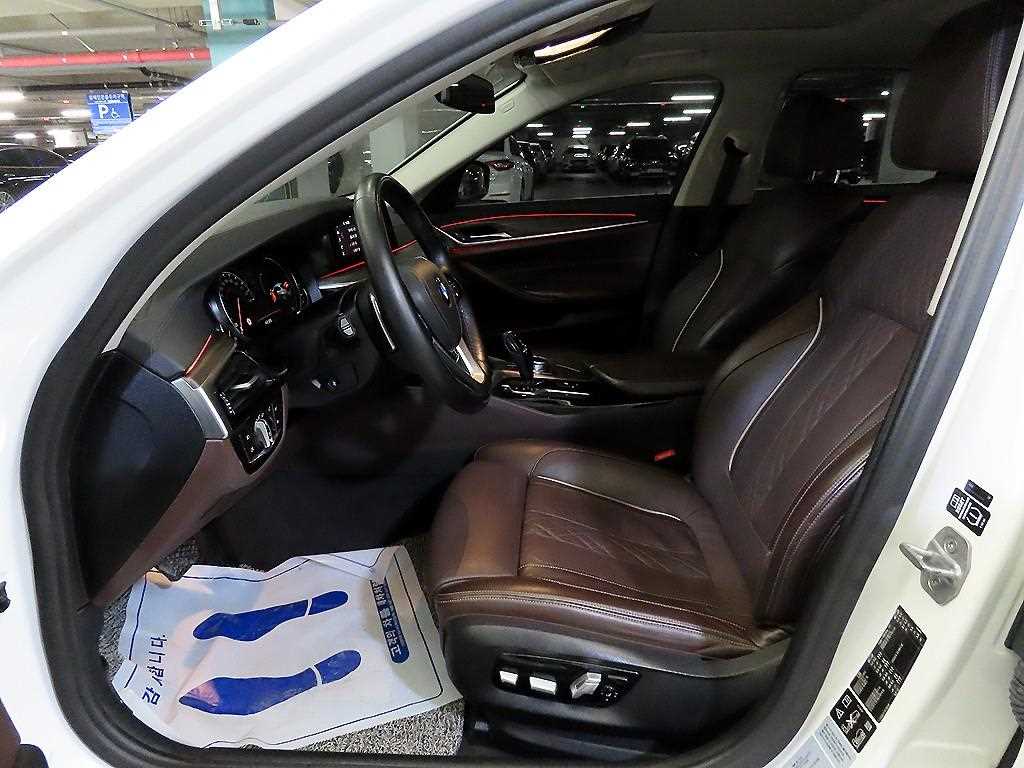 BMW 5 Series - Vista 6