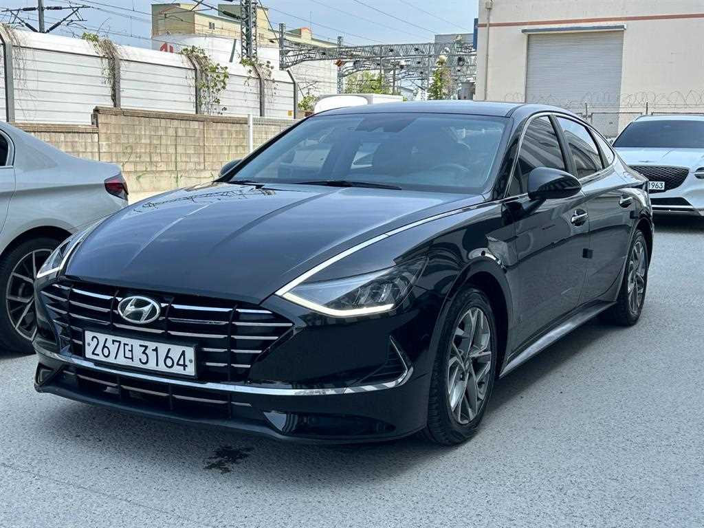 HYUNDAI Sonata - Vista 2