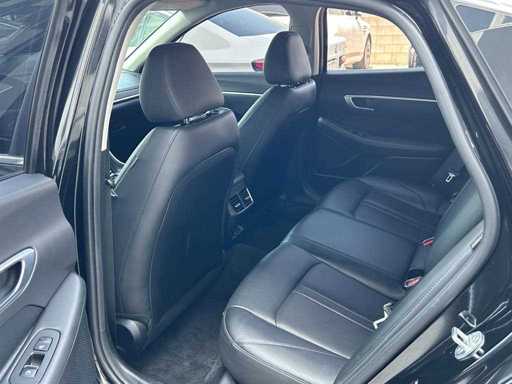 HYUNDAI Sonata - Vista 5