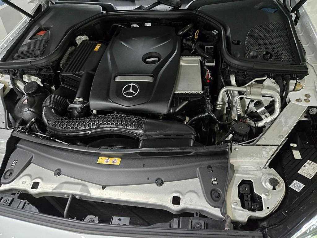 Mercedes Benz E class 2021 Blanco - Importación desde Corea - HF Imports Iquique - Foto 19