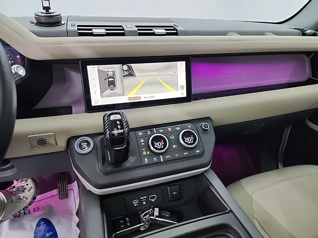 Land Rover Defender - Vista 10
