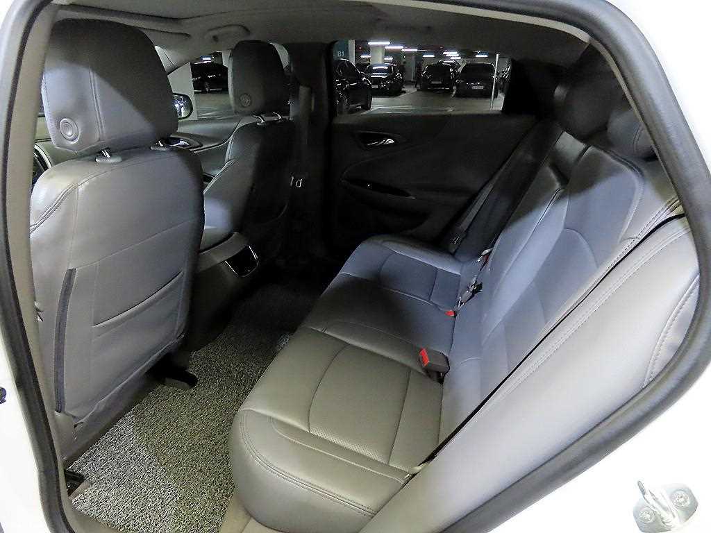 Chevrolet Malibu - Vista 7