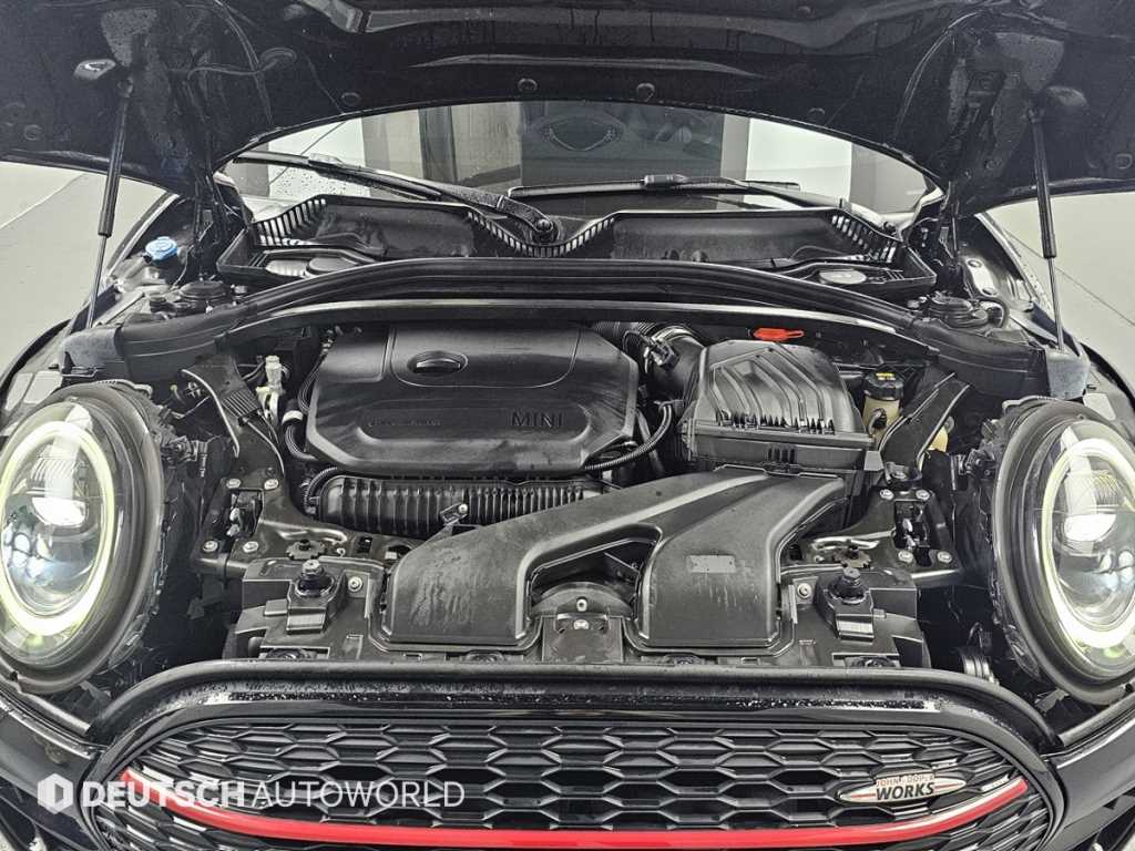 Mini Clubman - Vista 6