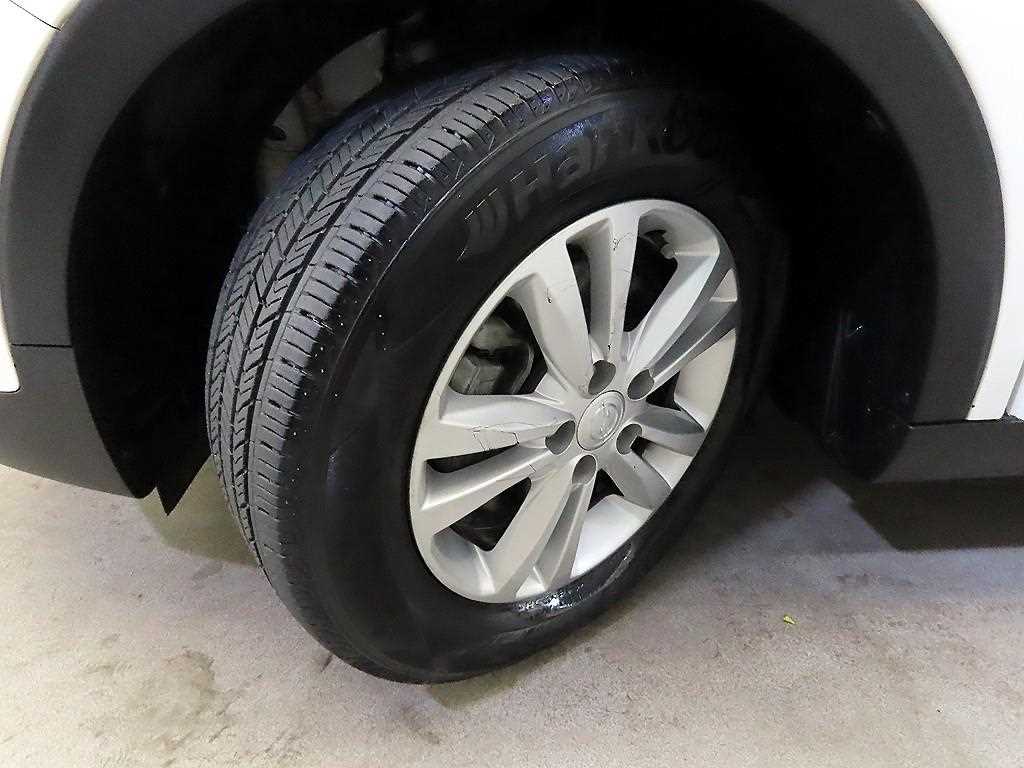 Ssangyong Tivoli 2018 Blanco - Importación desde Corea - HF Imports Iquique - Foto 19