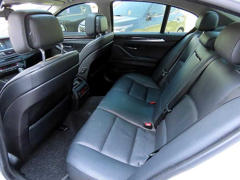 BMW 5 Series - Vista 6