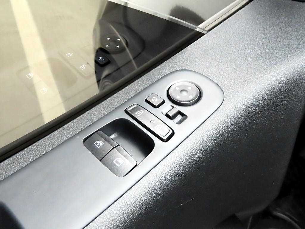 HYUNDAI Staria 2022 Negro - Importación desde Corea - HF Imports Iquique - Foto 15