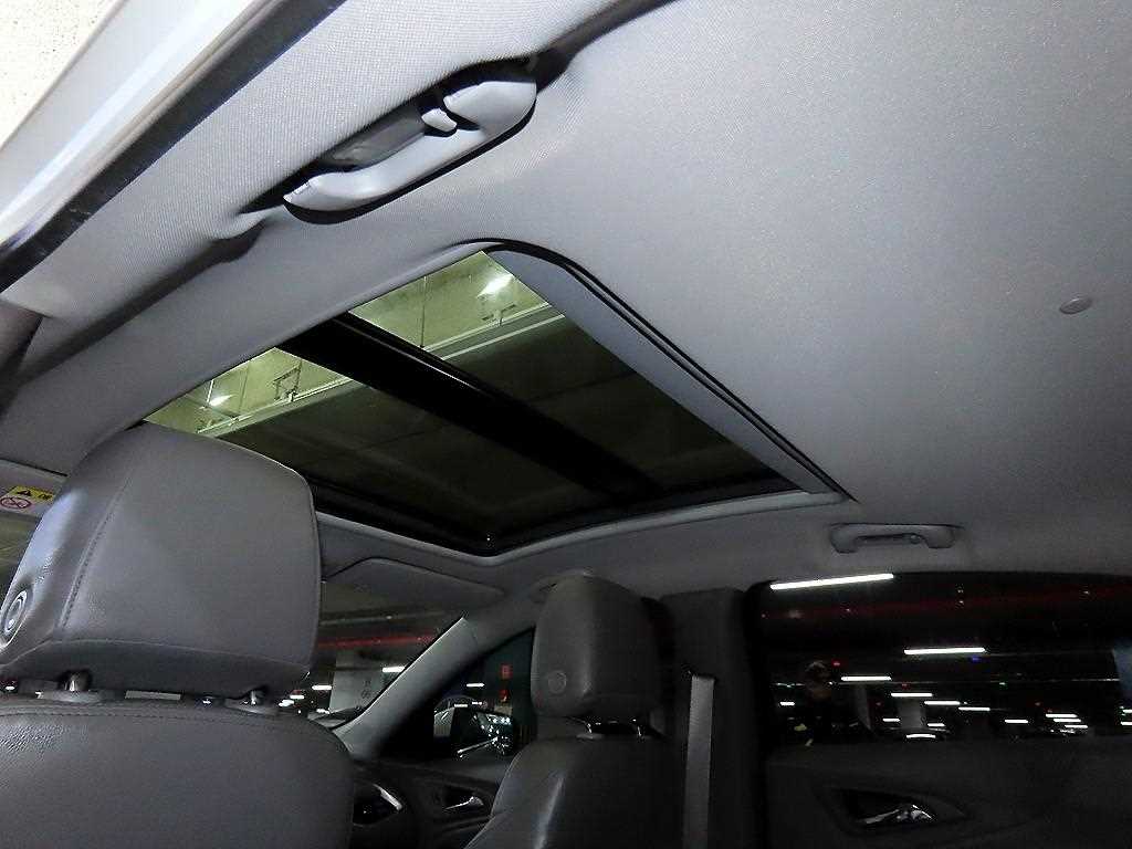 Chevrolet Malibu 2017 Blanco - Importación desde Corea - HF Imports Iquique - Foto 18